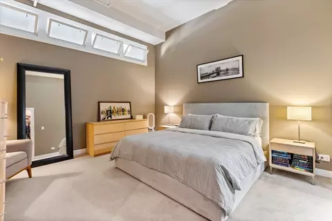 Bedroom - 70 E 18th St #2C, Chicago, IL 60616 photo 1 of 2