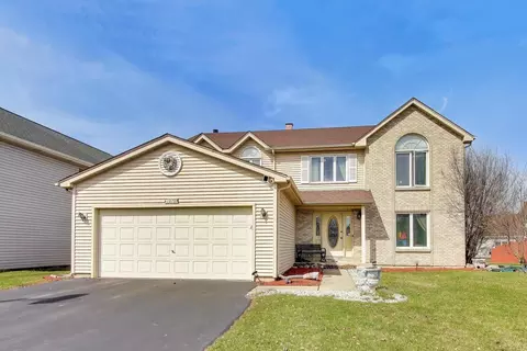 1075 Longford Rd, Bartlett, IL 60103