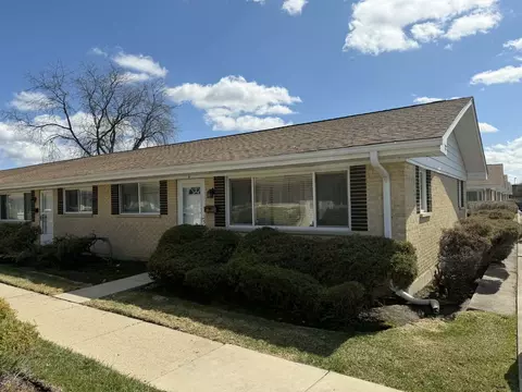 813 Valley Stream Dr #D, Wheeling, IL 60090