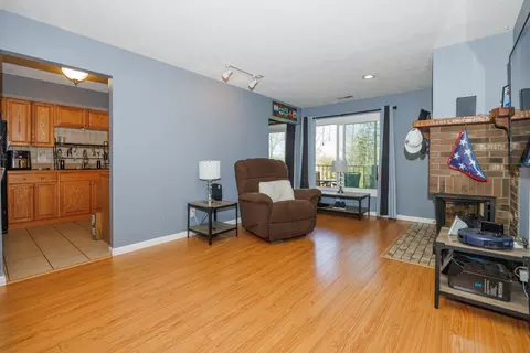 Living - 601 N Main St #4N, Normal, IL 61761 photo 1 of 3