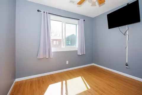 Bedroom - 601 N Main St #4N, Normal, IL 61761 photo 6 of 7