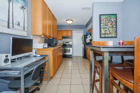 Kitchen - 601 N Main St #4N, Normal, IL 61761 photo 5 of 5