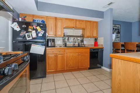 Kitchen - 601 N Main St #4N, Normal, IL 61761 photo 1 of 5