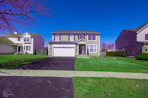 252 Balmoral Ct, Glendale Heights, IL 60139