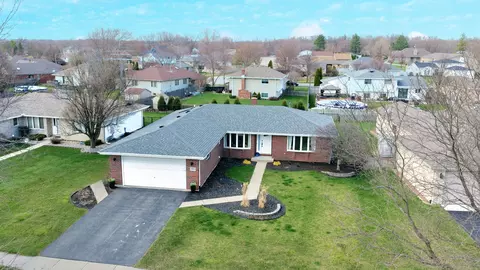 3409 Norwood Ln, New Lenox, IL 60451