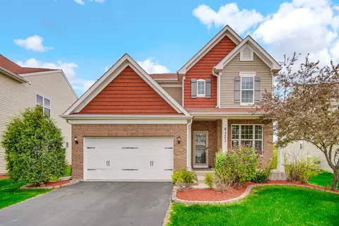 4323 Fraser Cir, Naperville, IL 60564