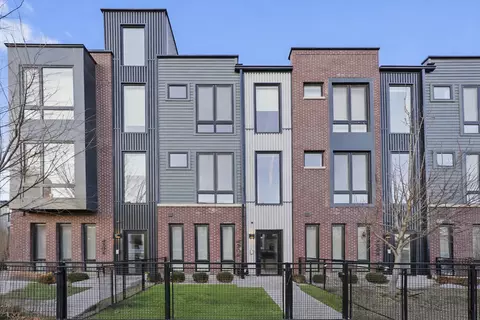 3209 N Kildare Ave, Chicago, IL 60641