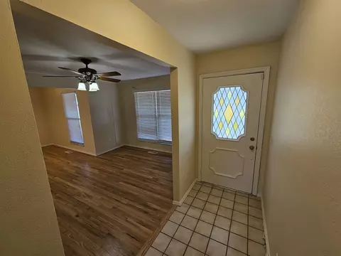 Entry Way - 57 Cherry Dr, Mount Vernon, IL 62864 photo 1 of 2