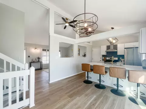 Kitchen - 5505 W Shore Dr, Mchenry, IL 60050 photo 3 of 3