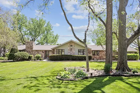 940 Milton Brg, Frankfort, IL 60423