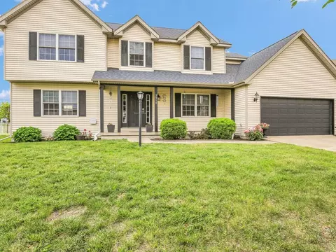 3914 Tallgrass Dr, Champaign, IL 61822
