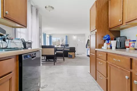 Entry Way - 739 Hale St, Normal, IL 61761 photo 1 of 1