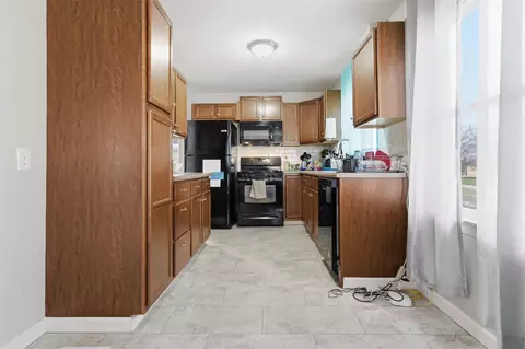 Kitchen - 739 Hale St, Normal, IL 61761 photo 1 of 3