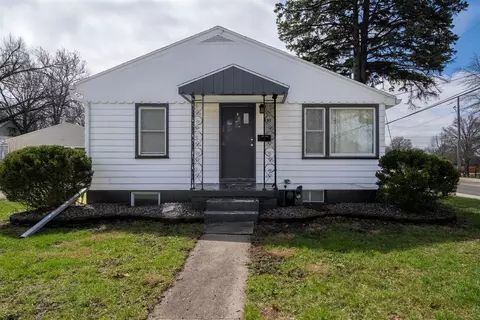 739 Hale St, Normal, IL 61761