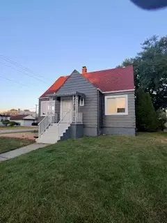 527 Gordon Ave, Calumet City, IL 60409