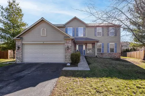 6 Catalpa Ct, Bolingbrook, IL 60490