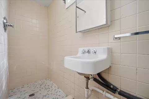 Bath - 503 E Chestnut St, Bloomington, IL 61701 photo 3 of 3