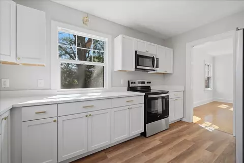 Kitchen - 503 E Chestnut St, Bloomington, IL 61701 photo 3 of 3