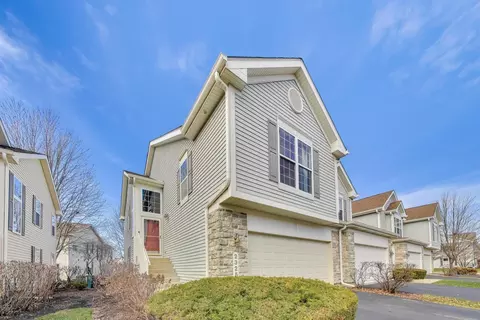 2325 Georgetown Cir, Aurora, IL 60503