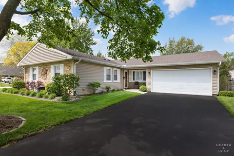 1714 Park Dr, Schaumburg, IL 60194