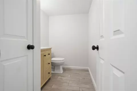 Entry Way - 1305 Bancroft Dr, Bloomington, IL 61704 photo 2 of 2