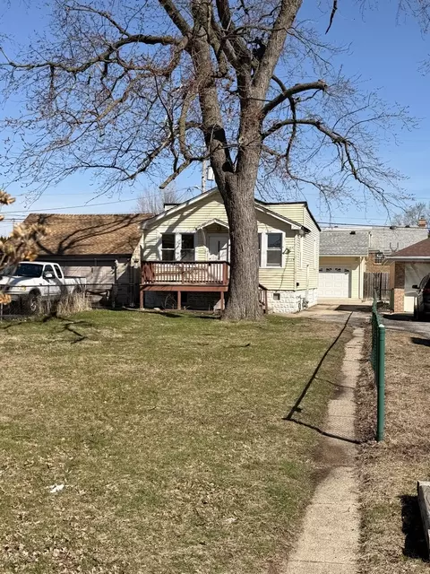 7014 41st St, Stickney, IL 60402