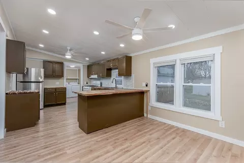 Kitchen - 133 South St, Seneca, IL 61360 photo 4 of 4