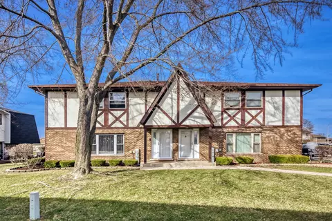 8475 162nd Pl #1, Tinley Park, IL 60487