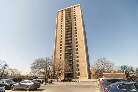 2605 S Indiana Ave #1604, Chicago, IL 60616