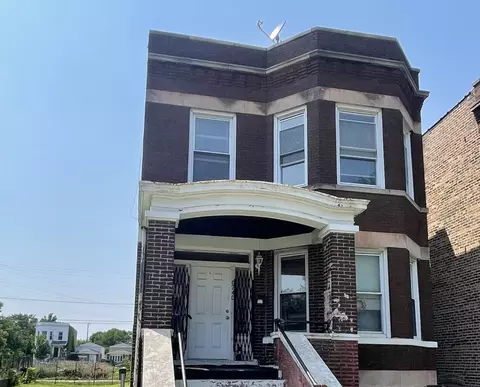 6740 S Saint Lawrence Ave, Chicago, IL 60637