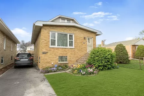 2844 N Narragansett Ave, Chicago, IL 60634
