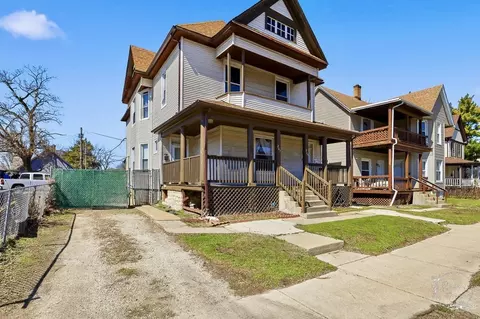 Exterior - 265 S Washington Ave, Kankakee, IL 60901 photo 2 of 4