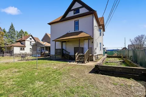 Exterior - 265 S Washington Ave, Kankakee, IL 60901 photo 3 of 4