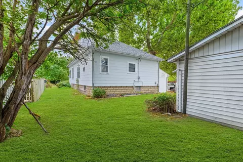 Exterior - 801 E Sangamon Ave, Rantoul, IL 61866 photo 6 of 6