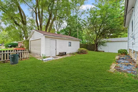 Exterior - 801 E Sangamon Ave, Rantoul, IL 61866 photo 4 of 6