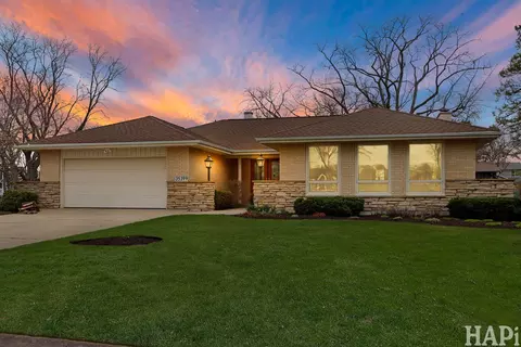 35399 N Donald Ct, Ingleside, IL 60041