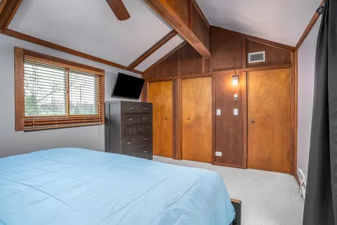 Bedroom - 5302 32nd Ave, Moline, IL 61265 photo 4 of 4