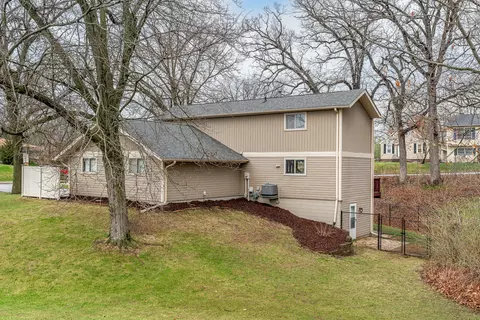 Exterior - 5302 32nd Ave, Moline, IL 61265 photo 3 of 3
