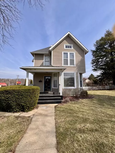 706 S Hennepin Ave, Dixon, IL 61021