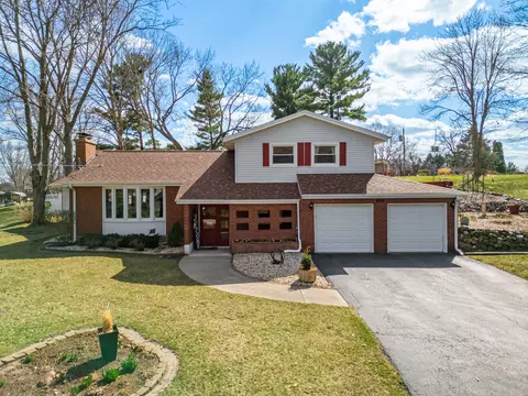 8722 Sheffield Dr, Belvidere, IL 61008