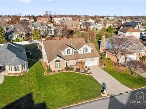 13124 W Beaver Lake Cmn, Homer Glen, IL 60491