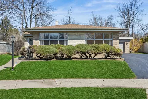 10406 Preston St, Westchester, IL 60154