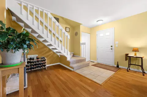 Entry Way - 3072 Anton Cir, Aurora, IL 60504 photo 1 of 2