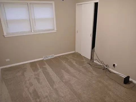 Bedroom - Undisclosed, Chicago, IL 60638 photo 4 of 5