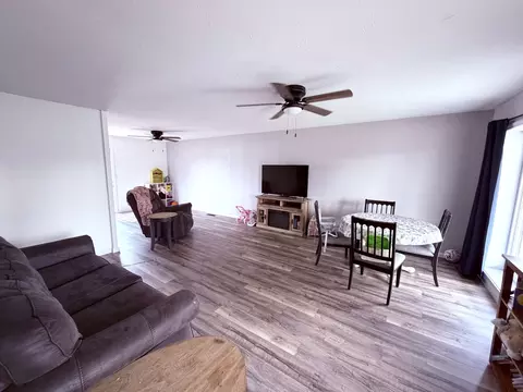 Living - 1444 E 4th St, Centralia, IL 62801 photo 1 of 2
