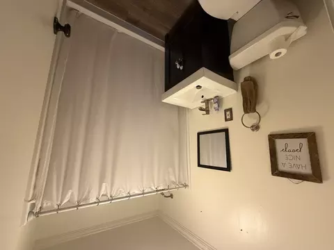Bath - 1444 E 4th St, Centralia, IL 62801 photo 2 of 2
