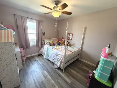 Bedroom - 1444 E 4th St, Centralia, IL 62801 photo 3 of 3