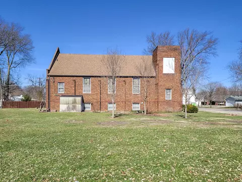 Exterior - 509 7th St, Mazon, IL 60444 photo 2 of 2
