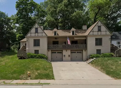17321734 Jersey Ridge Rd, Davenport, IA 52803