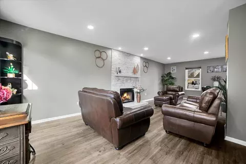 Living - 5303 Riviera Blvd, Plainfield, IL 60586 photo 1 of 1